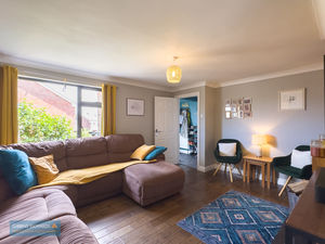 Sitting Room- click for photo gallery